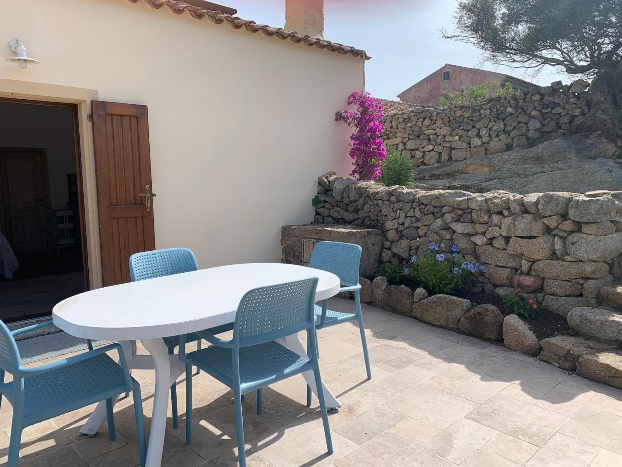Stazzu Nuraghe Mannucciu Guest House เรนามาจอเร ภายนอก รูปภาพ