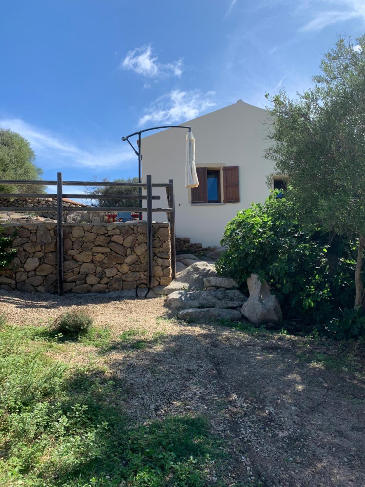 Stazzu Nuraghe Mannucciu Guest House เรนามาจอเร ภายนอก รูปภาพ